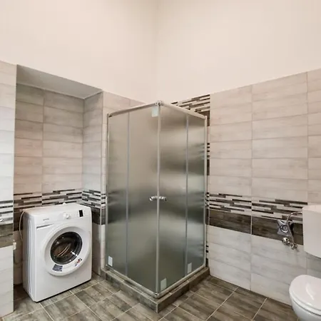 Apartment Cityscape Budget Damjanich *